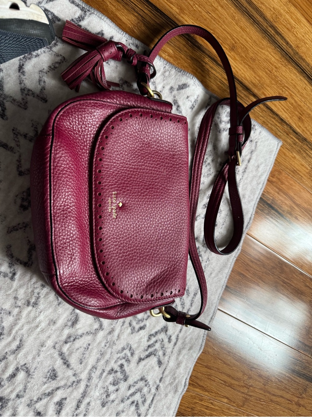 kate spade Pebbled Leather Crossbody Bag - Wine